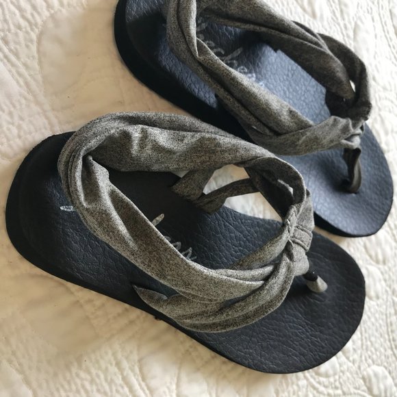 Skechers Cali Meditation Yoga Sandals Gray - Picture 2 of 6